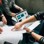 MUỐN TĂNG LƯƠNG KHI LÀN SÓNG ‘NHẢY VIỆC’ ẬP ĐẾN? HÃY TRỞ THÀNH MỘT NGƯỜI TÀI TRONG MẮT SẾP TRƯỚC